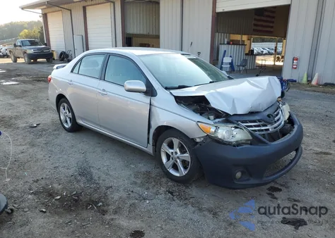 2013 Toyota Corolla Base из США, поврежденный, VIN 2T1BU4EE6DC981133